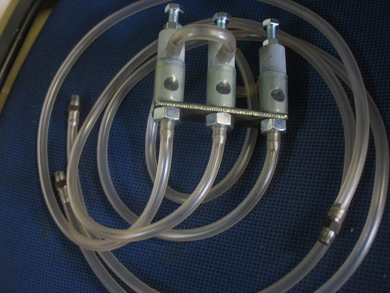 Капельница-масленка системы смазки КО-503 (3 вентиля)